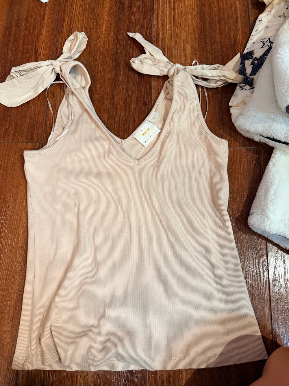 Maeve Tie-Shoulder bow V-Neck Ribbed Tank Top - Light Beige